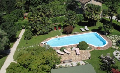 villa iachia piscina