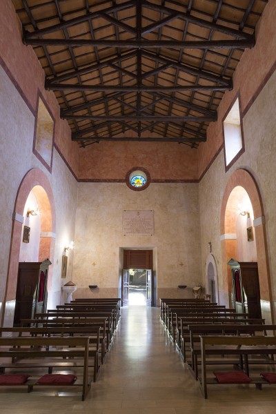 castello borghese pratica mare chiesa interni