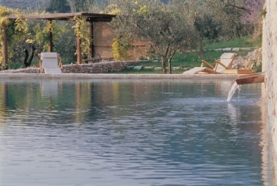 villa della genga piscina
