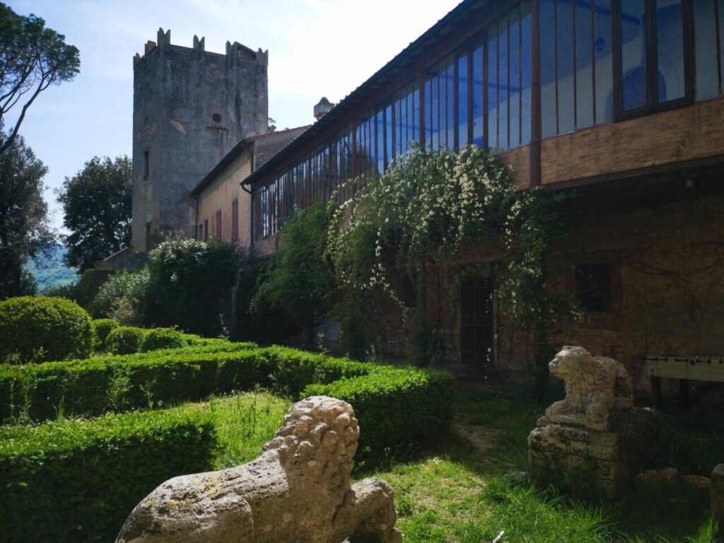 Castello del Gallo e giardini di Orazio